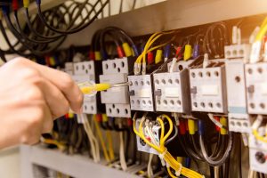 Electricians Protect Against Electrocutions